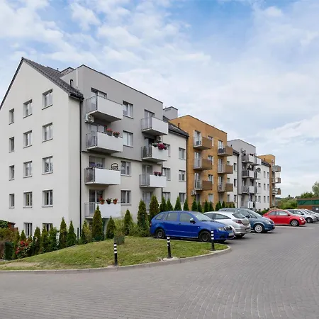 Jasny Klimatyzowany Z Parkingiem W Wieliczce By Renters *