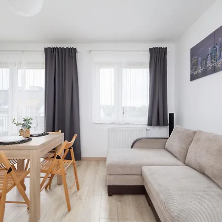 Apartmán Jasny Klimatyzowany Z Parkingiem W Wieliczce By Renters