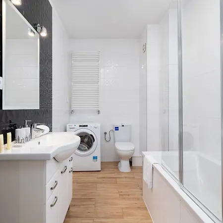 Apartmán Jasny Klimatyzowany Z Parkingiem W Wieliczce By Renters *